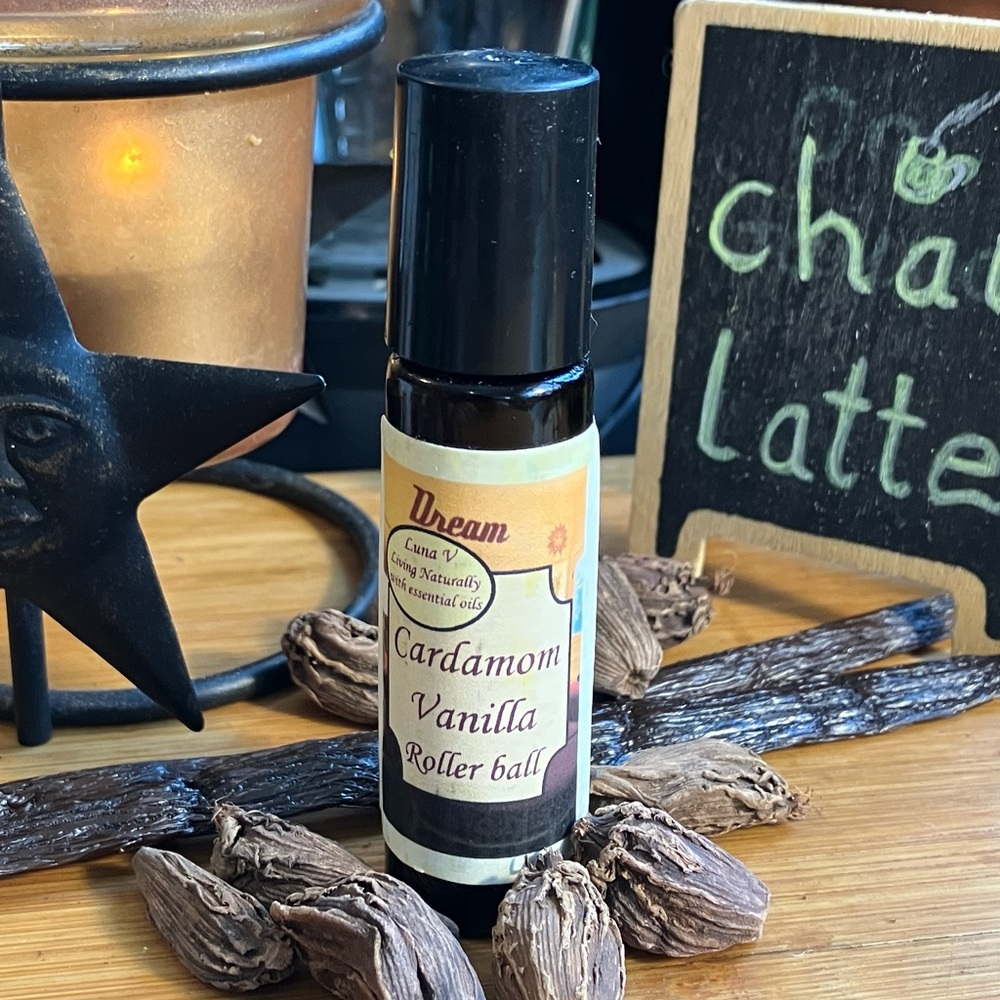 Cardamom Vanilla Essential Oil Rollerball